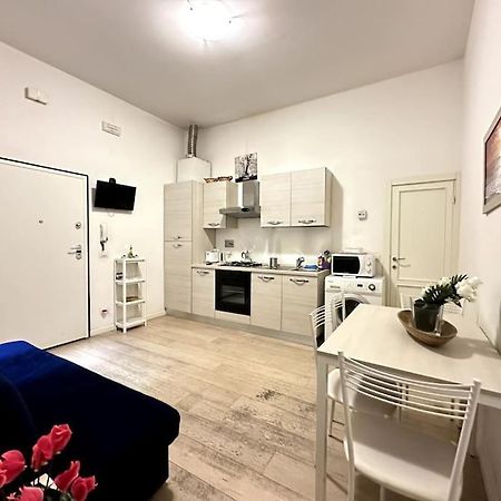 Comfortable House In Centro Storico Florence Exterior photo